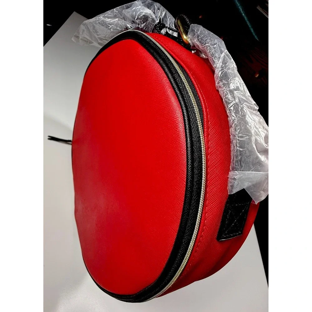 Elizabeth Arden Red Round Makeup Case World Color Faux Leather Pom Pom Bag